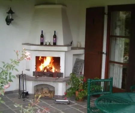 Gartenwohnung Mandl Garten Sauna Hot Pot Pool Lägenhet
