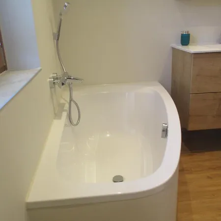 Gartenwohnung Mandl Garten Sauna Hot Pot Pool Maishofen