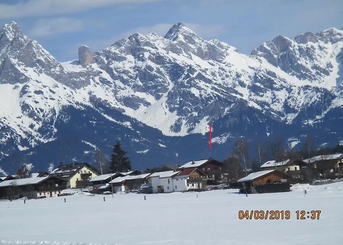 Gartenwohnung Mandl Garten Sauna Hot Pot Pool Maishofen